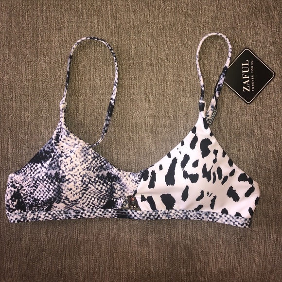 Zaful Other - ZAFUL Snakeskin/Cheetah Bikini Top 💕 Zaful Other - ZAFUL Snakeskin/Cheetah Bikini Top 💕